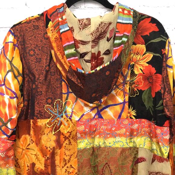 Chico’s Design Patchwork Boho Embroidered Floral Hooded Lined Shacket Sz 1 (M) - Picture 4 of 13